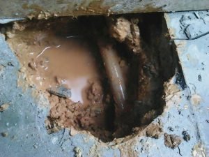 conserto de vazamentos em residências